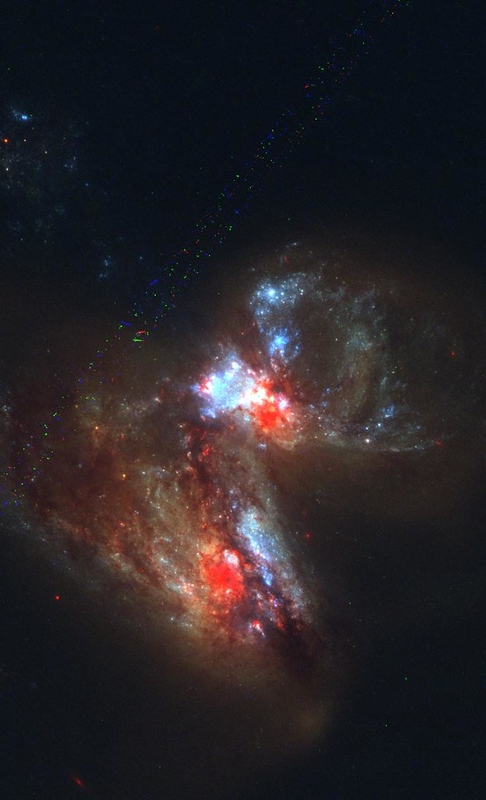  auteur autre arp299_ursa_major_x2_vue_top_00 