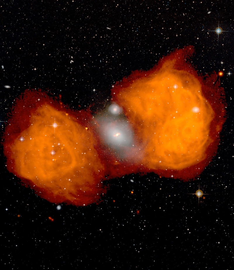  auteur autre ngc_1316_fornax_x2_vue_arriere_01 